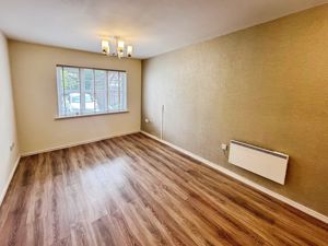 Lounge area- click for photo gallery